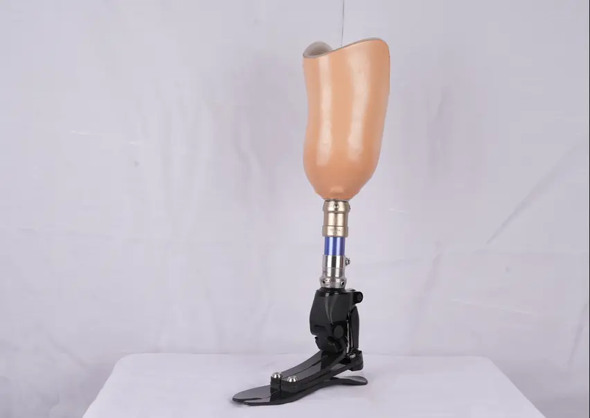 Lightweight below knee prosthetic limb available in India

