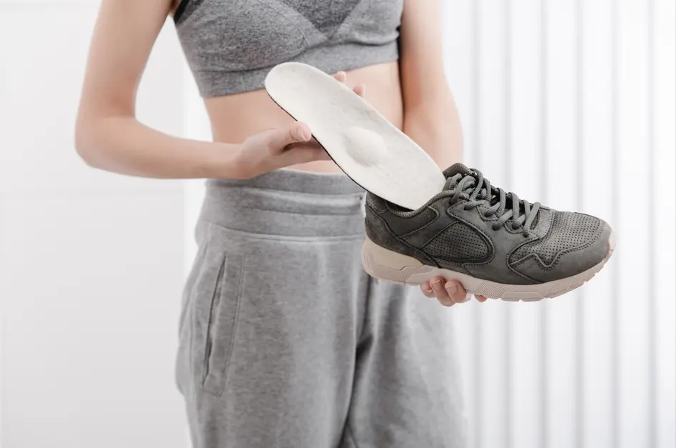 Sole arch supports for flat feet and foot alignment