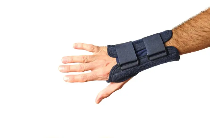 Arm brace providing joint support and stability for injury recovery