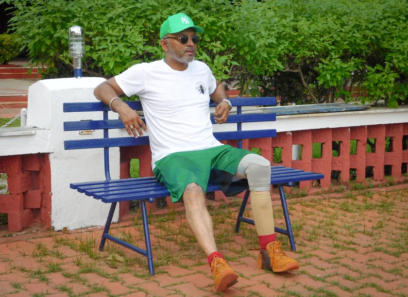 Prosthetic leg below knee with price consultation in India